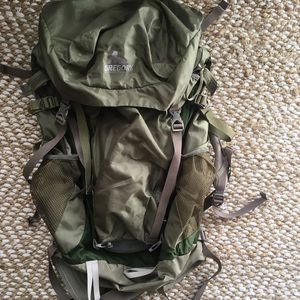 Gregory Sage 45L pack - Cyprus Green - Size M